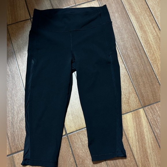 Lululemon Leggings size 6 - Picture 1 of 6